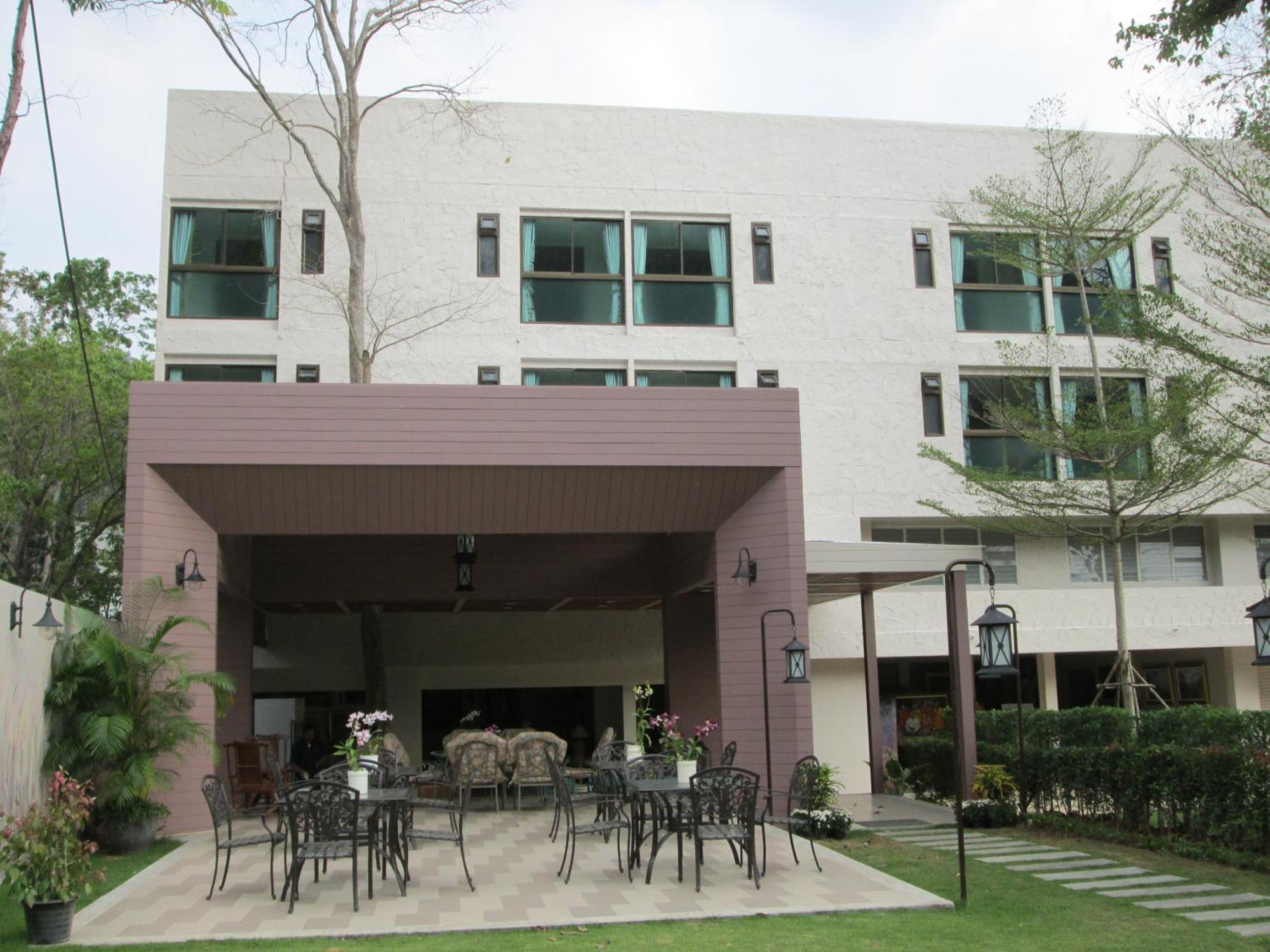จุลดิศเขาใหญ่ เจทู โรงแรม
